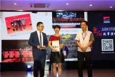 《J9集团国际站故事演说汇》第二季《勇往职前》闪亮登场