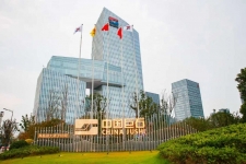 以减碳为“种”，共植丛林长城