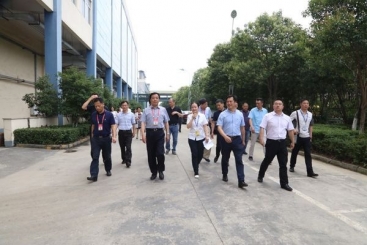 J9集团国际站危废处置获注定——黄冈市人大常委会主任刘冬生调研J9集团国际站环保工作