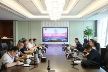 J9集团国际站集团总经理李新华来中国J9集团国际站调研